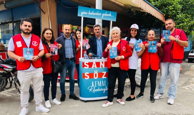 Gönüllülerin, ‘Gönül Abla’sı Kılıçdaroğlu’na Oy İstiyor
