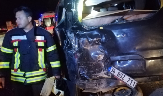 Otobüsle Minibüs Çarpıştı:8 Yaralı