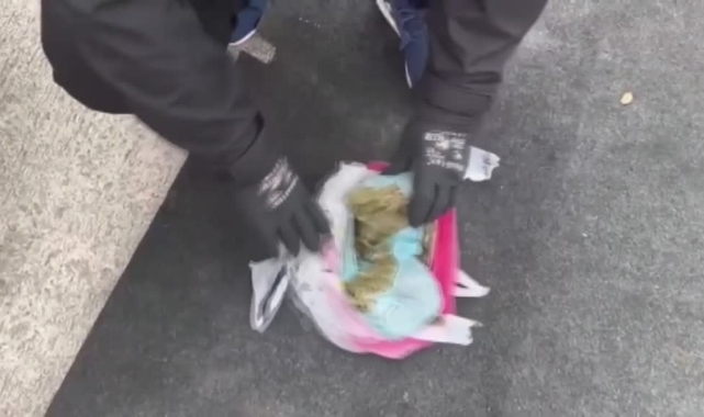 Otomobilde 2 Kilo 700 Gram Esrar Ele Geçirildi