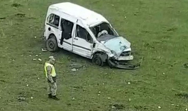 Trafik Kazası:1 Ölü, 2 Yaralı