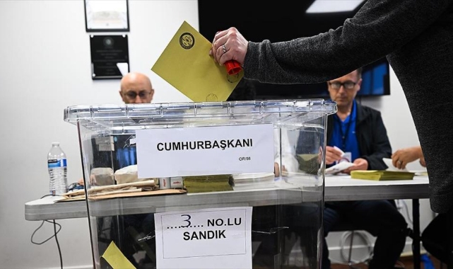Yurt Dışı ve Gümrüklerde Rekor Oy Kullanımı