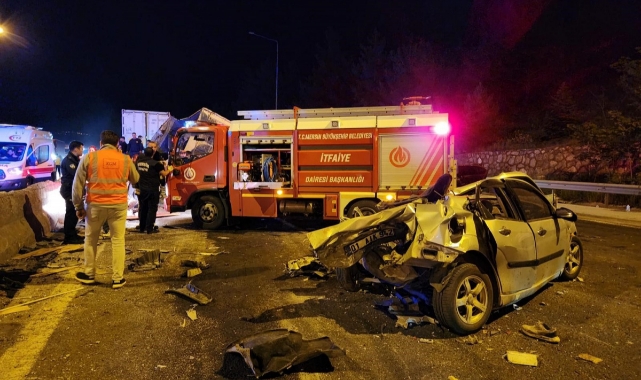 Zİncirleme Kaza: 7 Ölü, 7 Yaralı