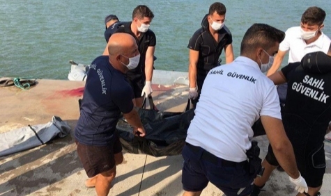 18 Yaşındaki Genç Denizde Ölü Bulundu