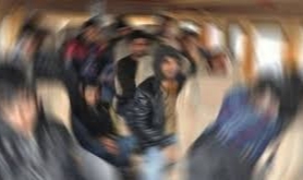Alev Alan Araçtan 8 Düzensiz Göçmen Çıktı