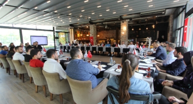 AOSB'nin Genç Sanayicileri Bir Araya Geldi