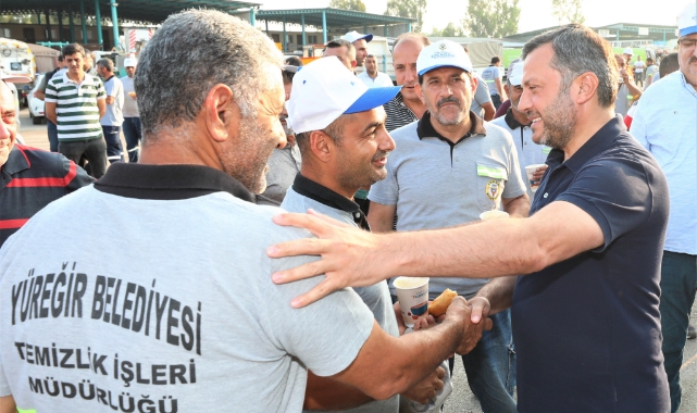 Başkan Kocaispir, Emekçilerle Güne Başladı