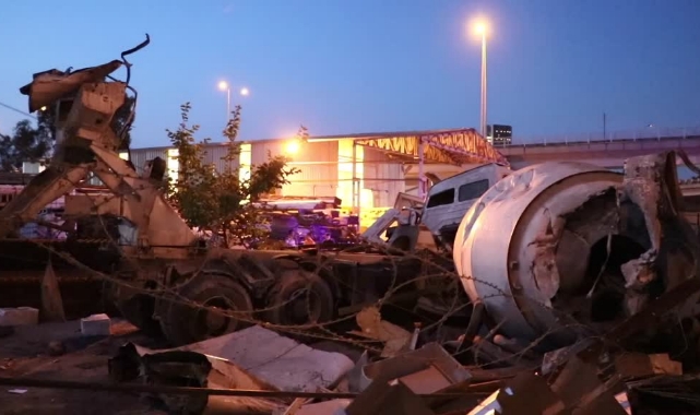 Beton Mikseri Viyadükten Düştü, Sürücü Öldü