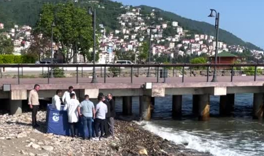 Denizde Erkek Cesedi Bulundu