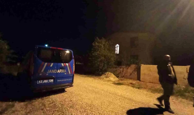 Emekli İmam Ve Eşi Evlerinde Ölü Bulundu
