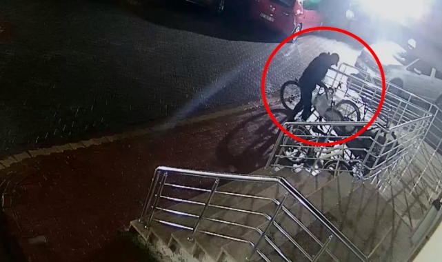Firari Hükümlü Hırsızlık Yapınca Yakalandı