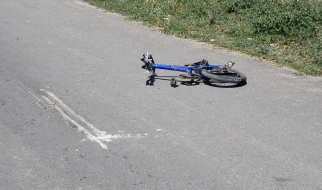 Belediye Otobüsü Küçük Çocuğa Çarptı