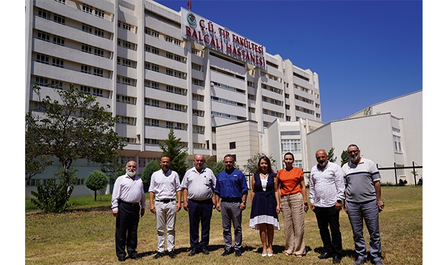 Çukurova Gazeteciler Cemiyeti Balcalı'nın Yanında