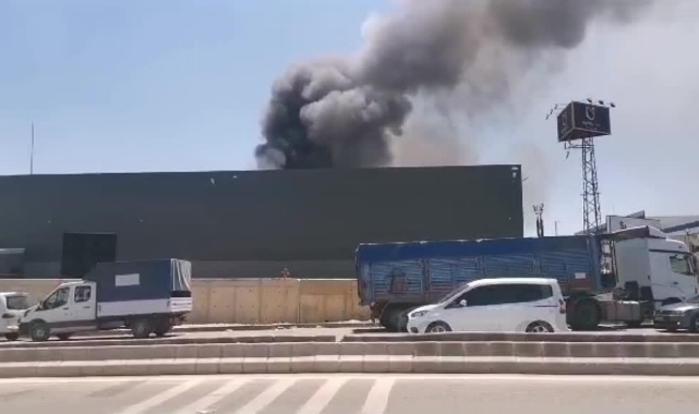 Fabrikada Korkutan Yangın