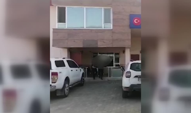 Göçmen Kaçakçılığı Yapan 12 Kişi Tutuklandı