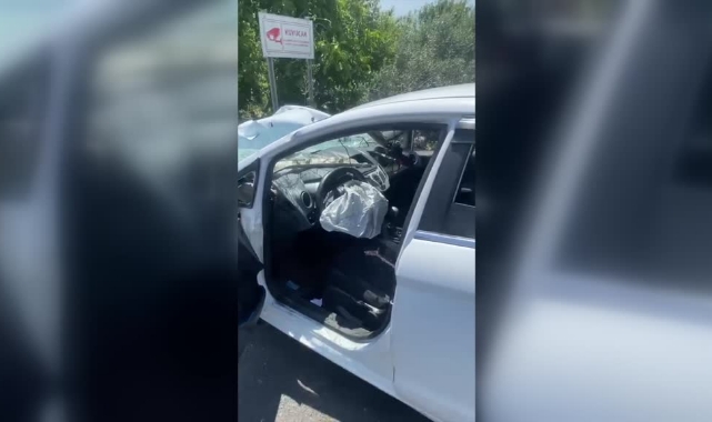Kamyona Çarpan Otomobilin Sürücüsü Öldü