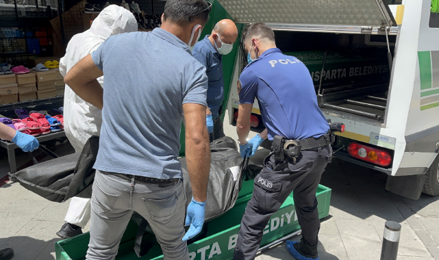 Kanser Hastası Adam Evinde Ölü Bulundu