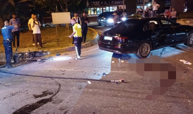 Otomobil İle Motosiklet Çarpıştı:1 Ölü, 2 Yaralı