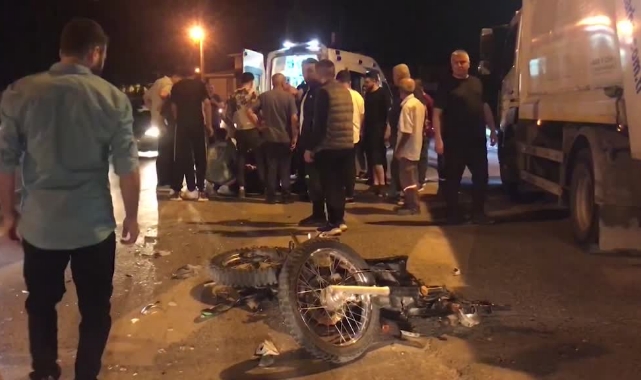 Otomobil Ve Motosiklet Çarpıştı