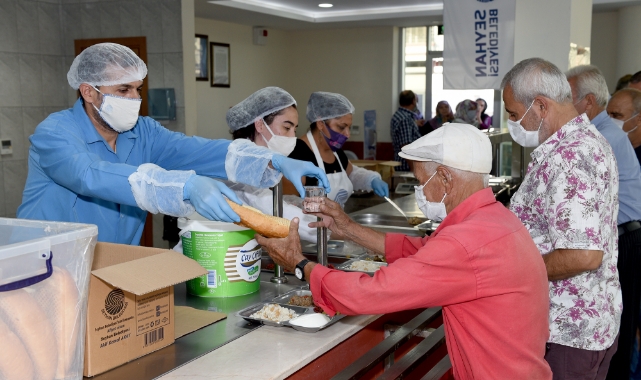 Seyhan Belediyesinden 7&#039;den 70&#039;e Yemek Hizmeti