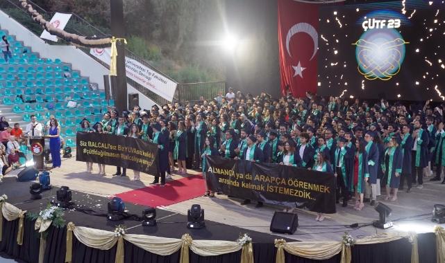 ÇÜ Tıp Fakültesi'nde "Buruk" Mezuniyet