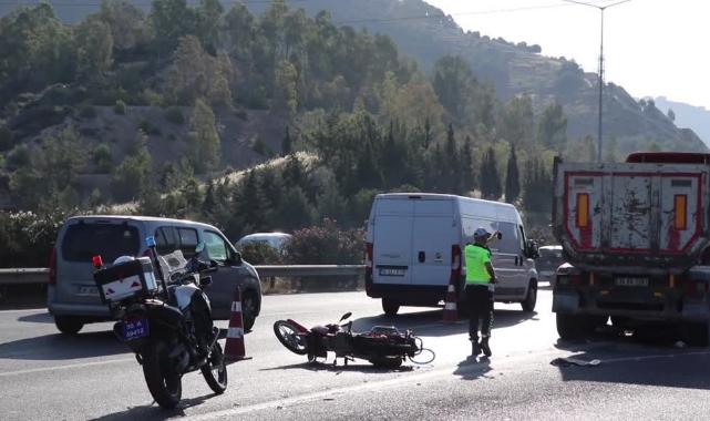 Yol Ayrımında Feci Kaza:1 Yaralı