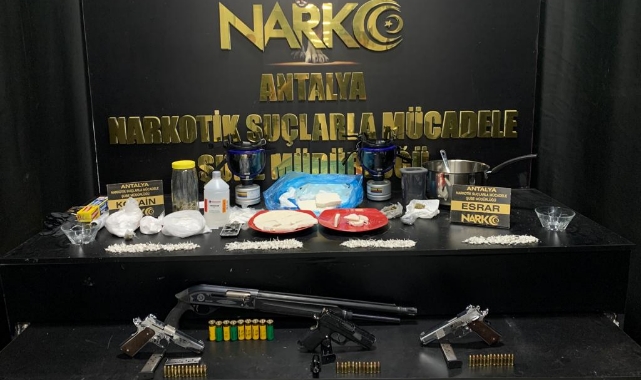 9 Kilo Uyuşturucu Madde Ele Geçirildi