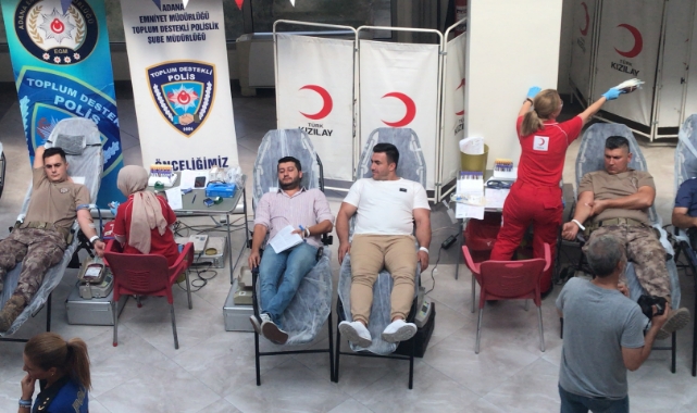 Adana Emniyetinden Kan Bağışı