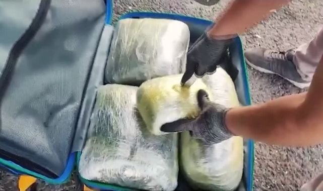 Bavuldan 6 Kilo 450 Gram Skunk Çıktı