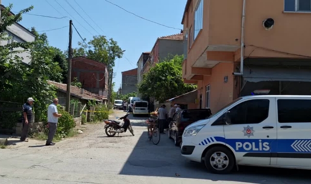 Evinde Ölü Bulundu