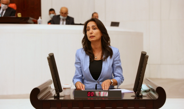 ''Gençler Çareyi İntiharda Buluyor!''