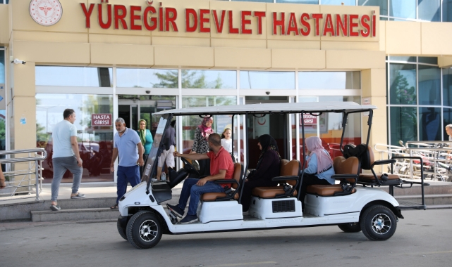 Hastalar Özel Araçlarla Taşınıyor