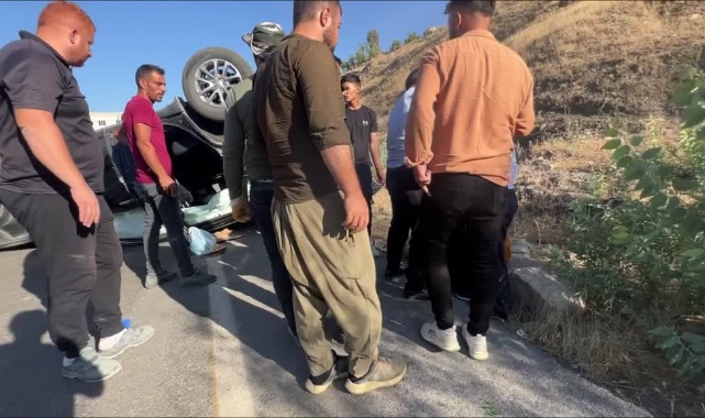 Otomobil Takla Attı:2 Yaralı
