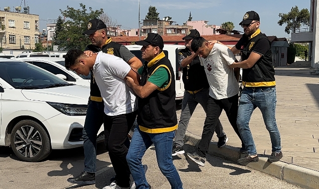 Otomobili Gasp Eden Zanlılar Yakalandı