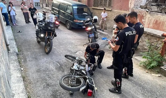 Polisten Kaçarken Kaza Yaptı