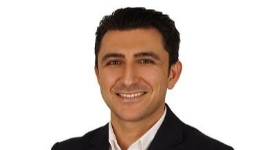 QUA Granite, Ahşabın Sıcak Dokusunu Granitin Sağlamlığıyla Buluşturuyor