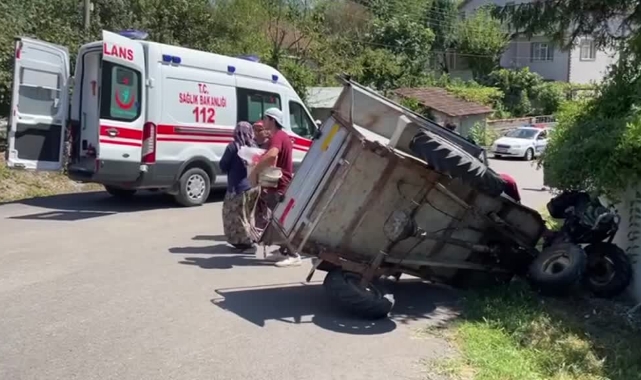 Tarım Aracı Bahçe Duvarına Çarptı:4 Yaralı