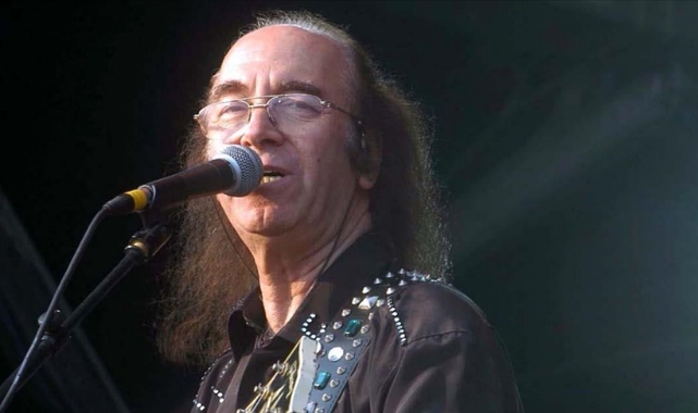 Ünlü Rock Müzisyeni Erkin Koray, Hayatını Kaybetti
