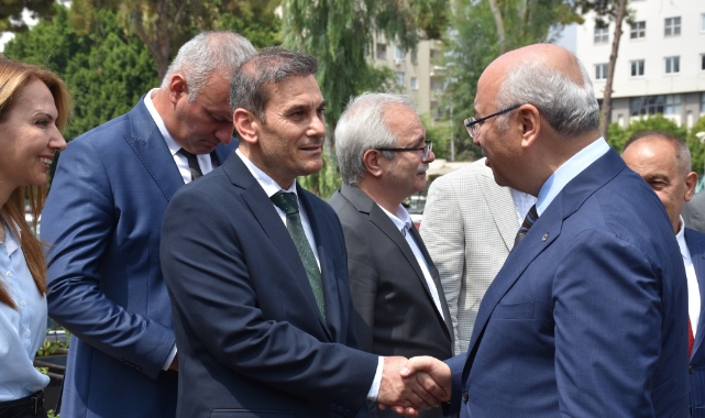 Yeni Vali Köşger Göreve Başladı