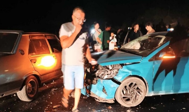 Zincirleme Trafik Kazası:1 Yaralı