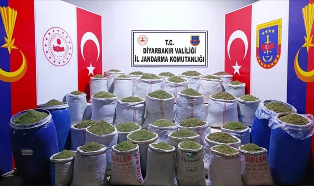 1 Ton 319 Kilogram Esrar Ele Geçirildi