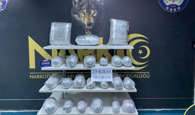 25 Kilo 700 Gram Esrar Ele Geçirildi