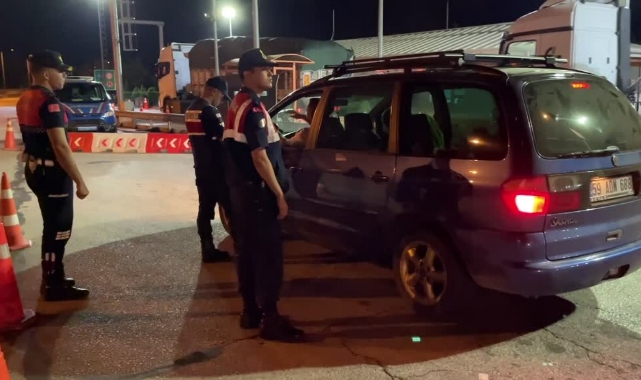 454 Düzensiz Göçmen Yakalandı