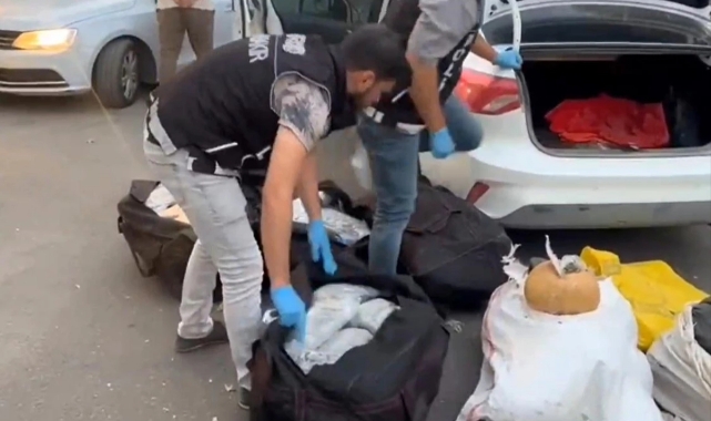 9 Kilo 500 Gram Uyuşturucu Ele Geçirildi