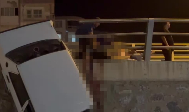 Bariyerlere Çarpan Otomobil Sürücüsü Öldü
