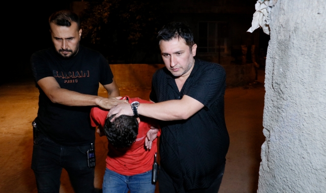 Çantasından Uyuşturucu Çıktı