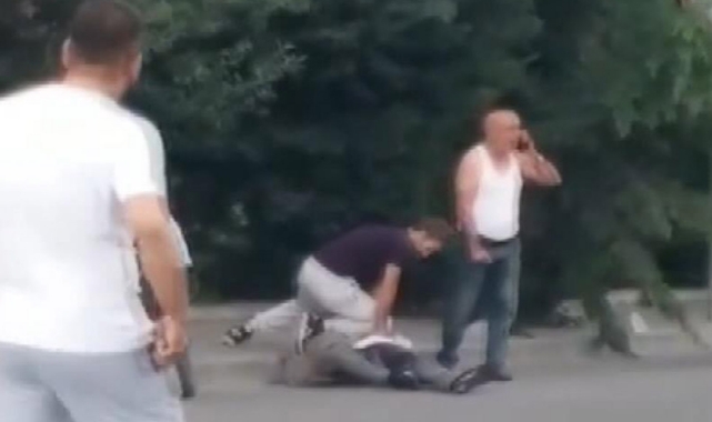 Ev Sahibini Öldürdü