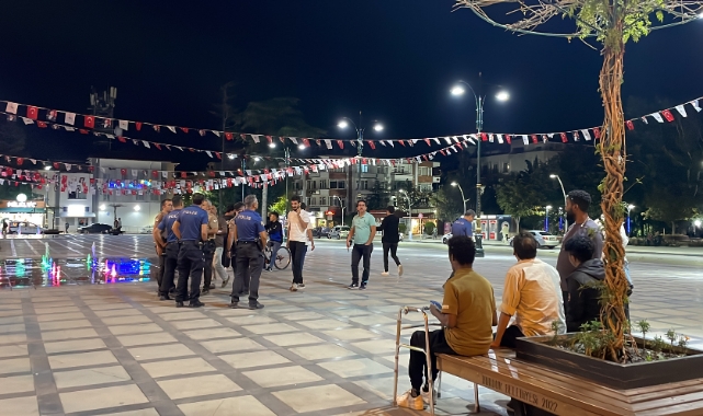 Gençler Arasında Bıçaklı Kavga