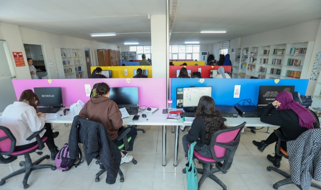 Gençler İstiyor, Başkan Akay Yapıyor