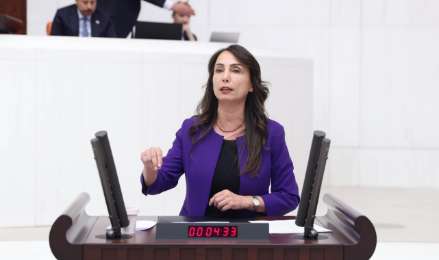 Hatimoğulları Vatandaşlara Dağıtılacak At Ve Eşek Etlerini Sordu