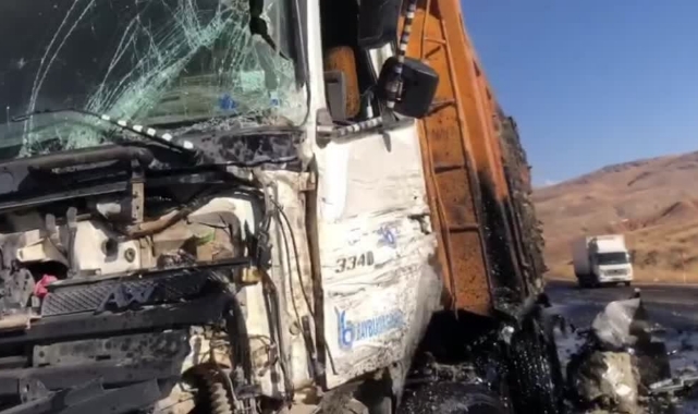 Kamyon İle Tanker Çapıştı